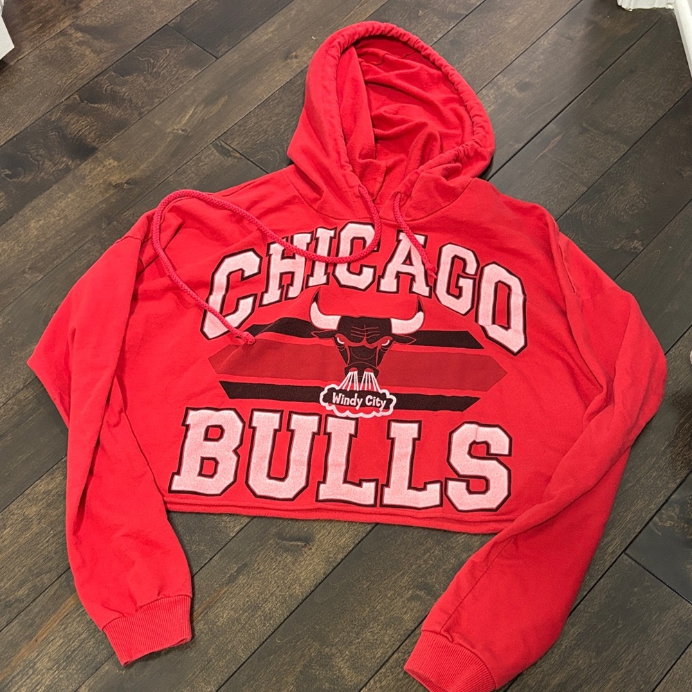 Chicago Bulls Red Crop Hoodie